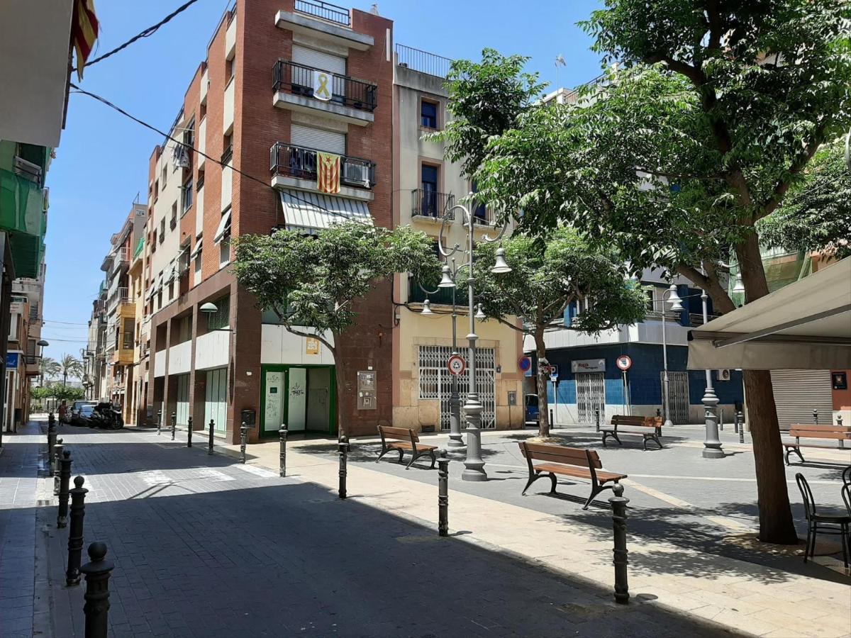 Port Serrallo